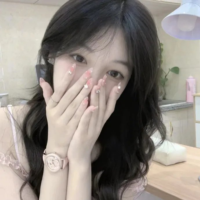 年下狼狗撩得姐姐面红心跳